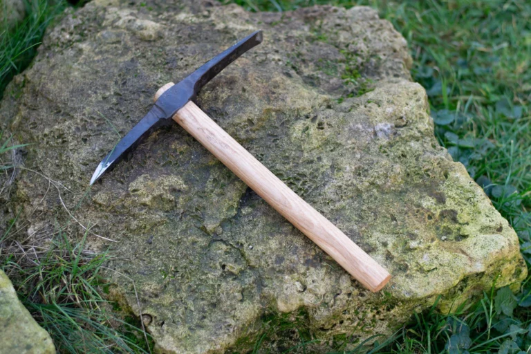 what is a pick axe