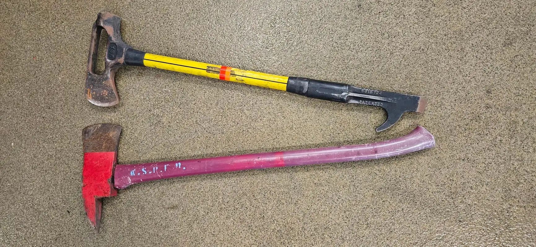 which type of tool is a pick-head axe?